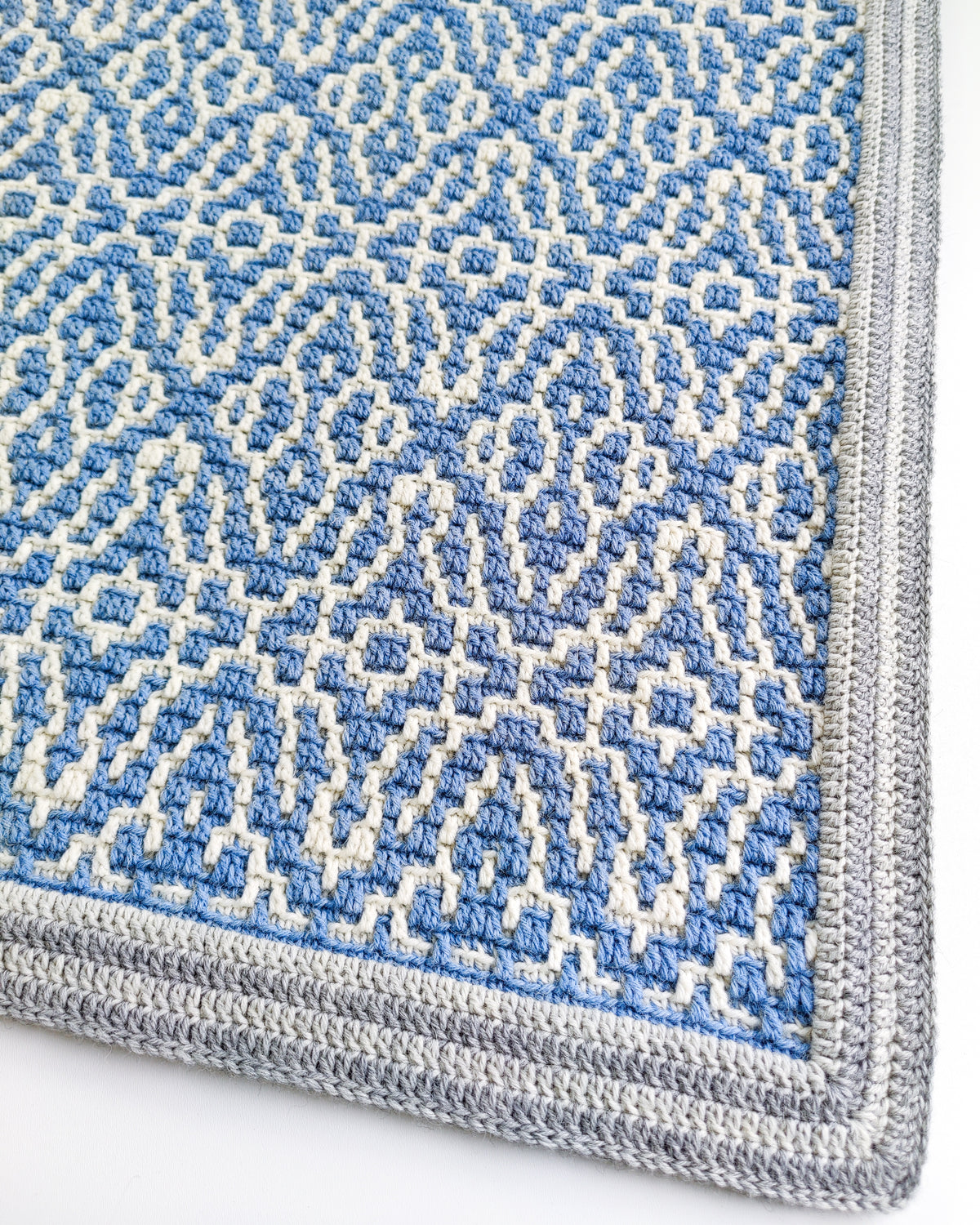 Blue Arabesque Mosaic Blanket