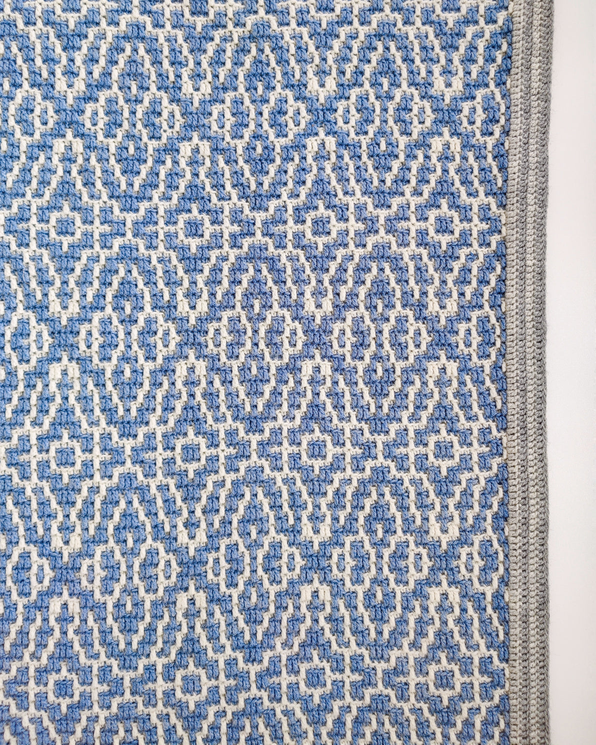 Blue Arabesque Mosaic Blanket