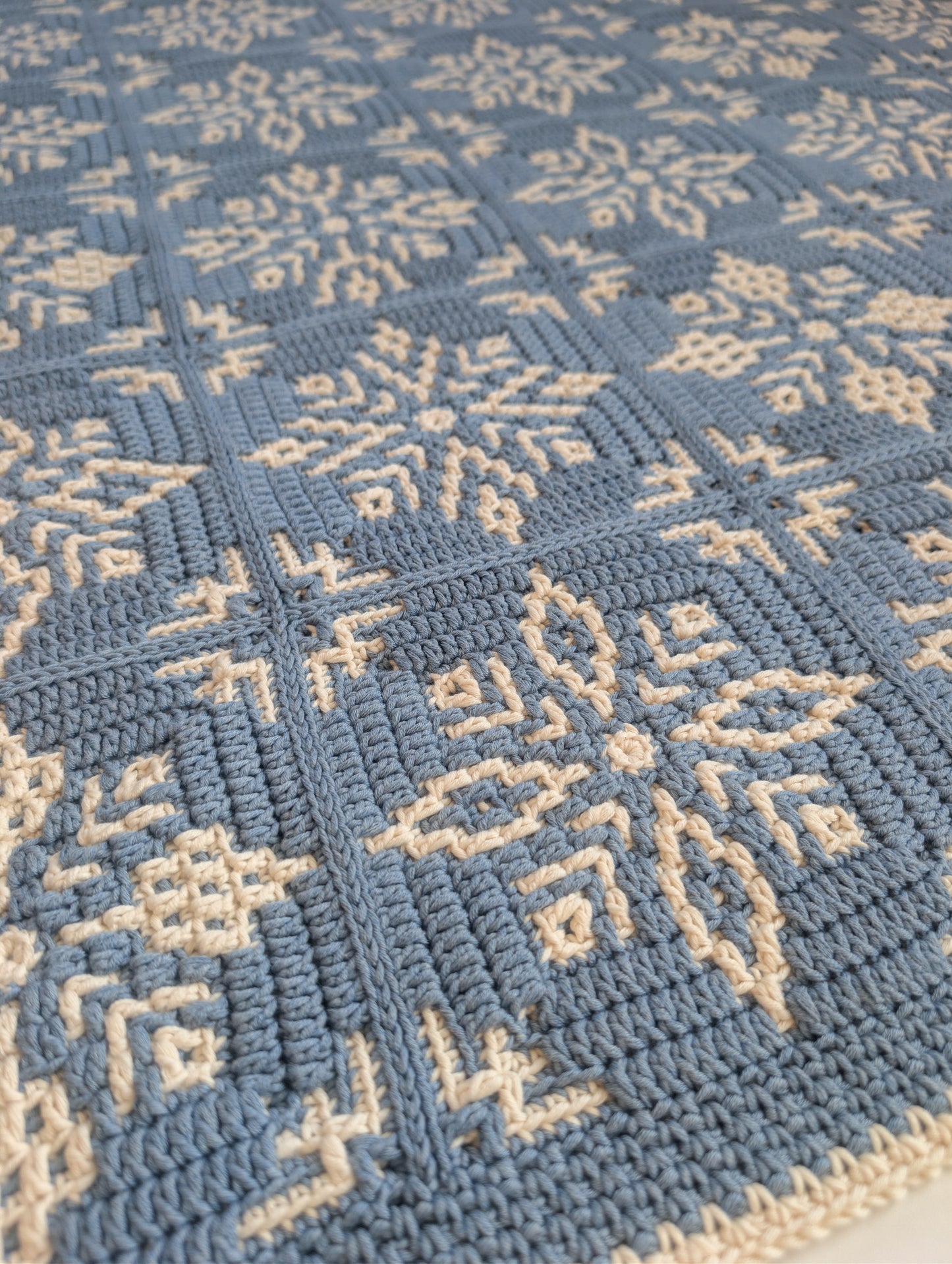 Winter Whispers Deken